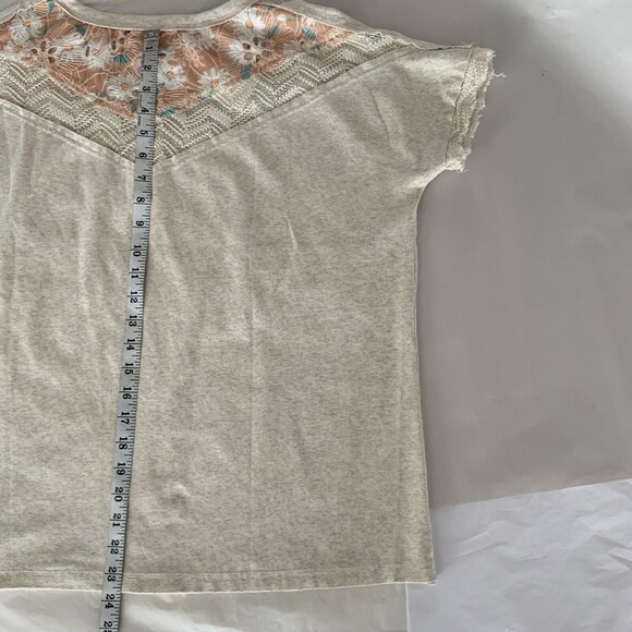 Miss Me Top M Oatmeal Embroidered Short Sleeve - Picture 6 of 12